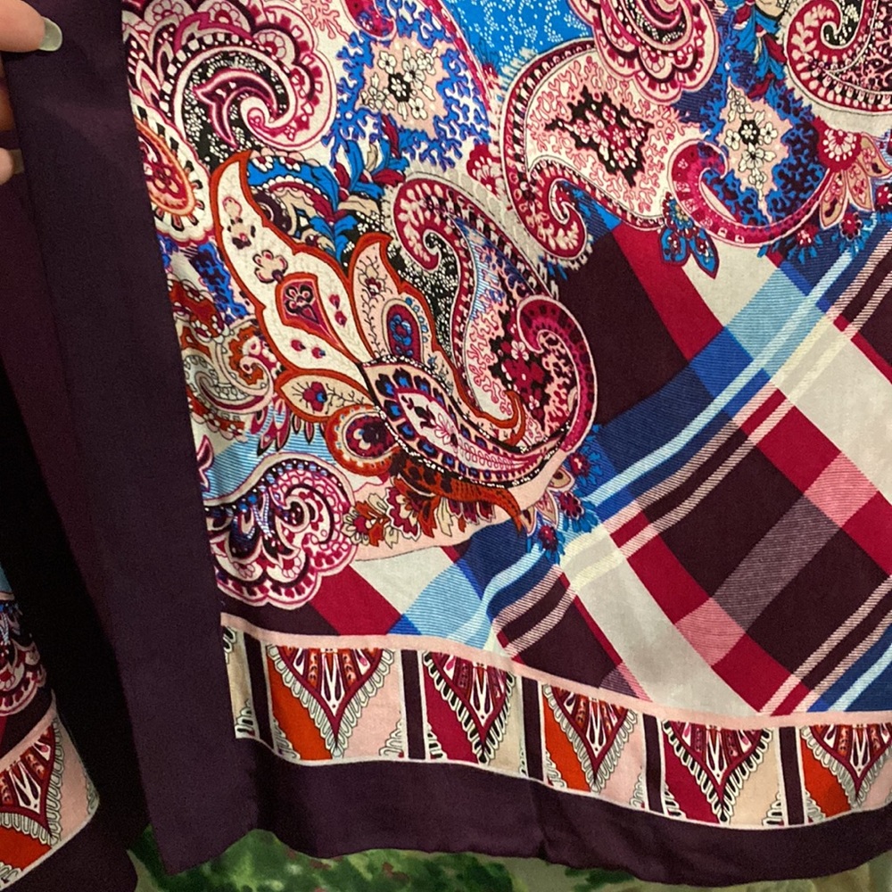 Chico’s patchwork multi print sleeveless cape - Picture 4 of 9